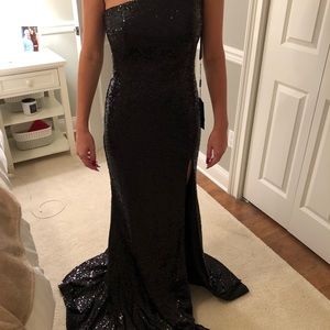 Black Gown - new with tags